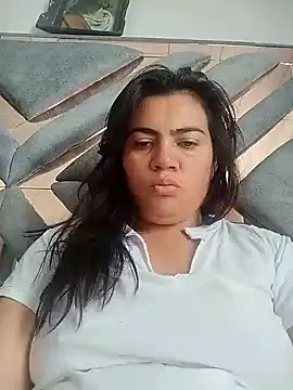 Snapshot of naughty-sharlot chatting on January 7, 2025, 1:24 pm naughty-sharlot online show from January 7, 2025, 1:24 pm