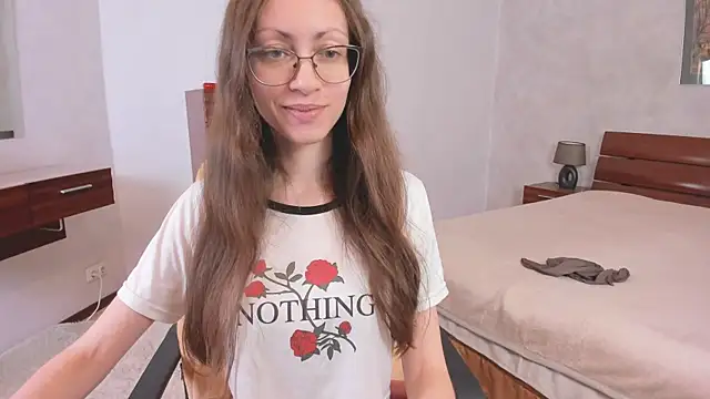 Snapshot of Pantyhose_Mila chatting on November 7, 2025, 8:35 pm Pantyhose Mila online show from November 7, 2025, 8:35 pm