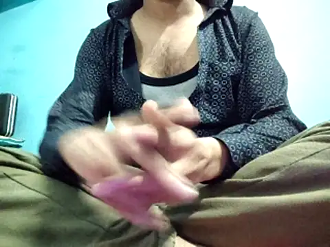 Ishan003 online show from October 30, 2025, 7:39 am