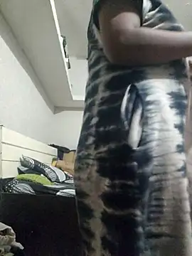 Priya Strip online show from November 1, 2025, 11:37 am