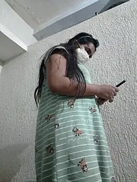 Priya Strip online show from May 20, 2026, 1:35 am