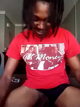 Snapshot of sneakylink13__ chatting on October 10, 2025, 8:20 pm sneakylink13 online show from October 10, 2025, 8:20 pm