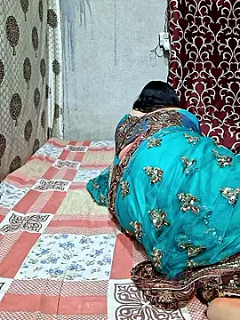 Bhabhi desi12 online show from October 31, 2025, 4:03 pm