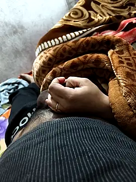 Bhabhi desi12 online show from December 15, 2025, 4:46 pm