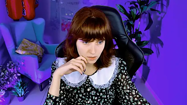 Snapshot of LolaAsmus chatting on September 23, 2025, 5:03 am LolaAsmus online show from September 23, 2025, 5:03 am