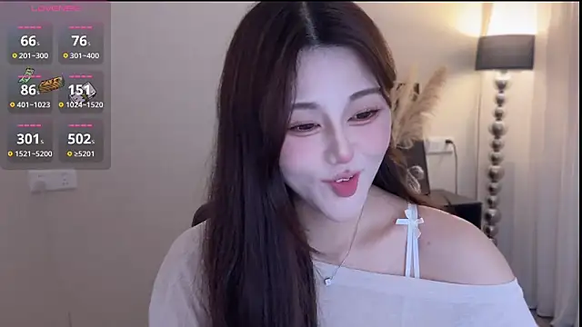 Strawberrybabyy1 online show from December 18, 2025, 8:45 pm