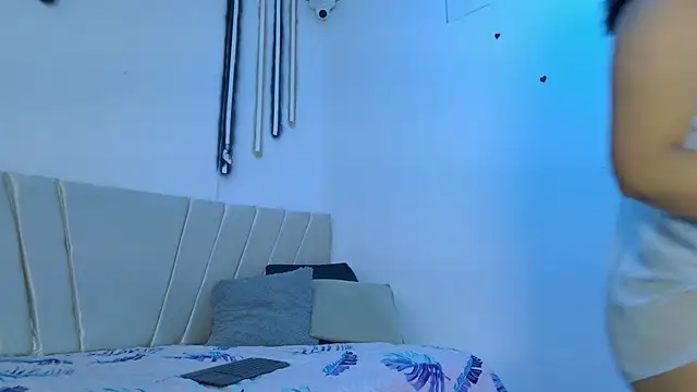 mikoto urab online show from October 13, 2025, 7:15 pm