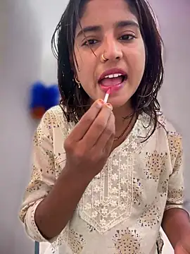 DiyAsingHh online show from December 18, 2025, 4:06 am