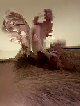 Snapshot of Demarco743 chatting on October 27, 2025, 10:54 pm Demarco743 online show from October 27, 2025, 10:54 pm