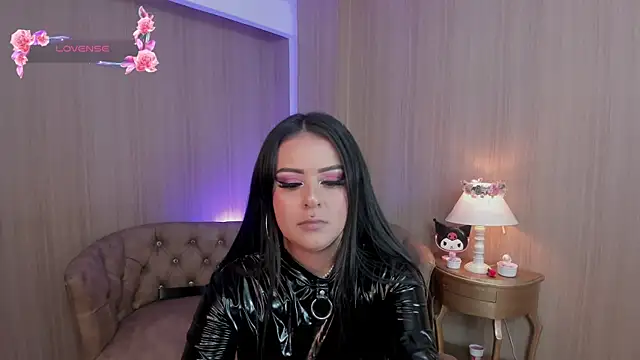 SoffiQueen online show from February 26, 2025, 3:32 pm
