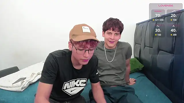 Javierdisousa online show from March 28, 2026, 6:53 pm