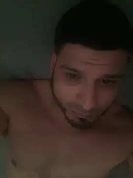 Insaneskillzz69 online show from March 18, 2026, 10:43 pm