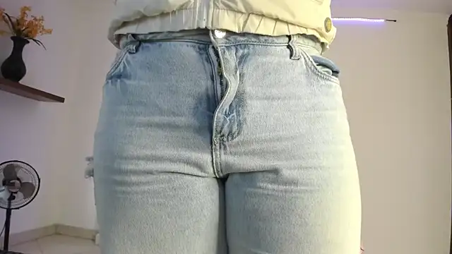 anniesweet- online show from January 17, 2026, 1:15 pm