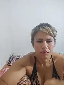 gretasexcy online show from February 26, 2026, 8:14 am