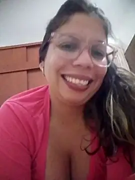 Snapshot of Carliina_Soussa chatting on April 21, 2026, 1:53 am Carliina Soussa online show from April 21, 2026, 1:53 am