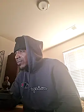 bigboytoy912 online show from March 31, 2026, 11:34 am