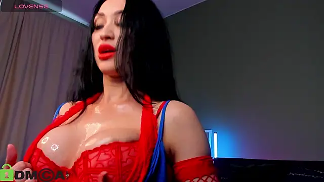 Margaret Clark  online show from March 18, 2025, 10:17 am