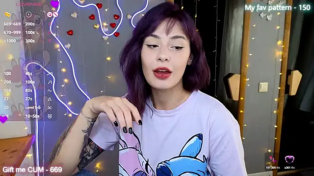 NataliMillers online show from September 9, 2025, 5:39 am