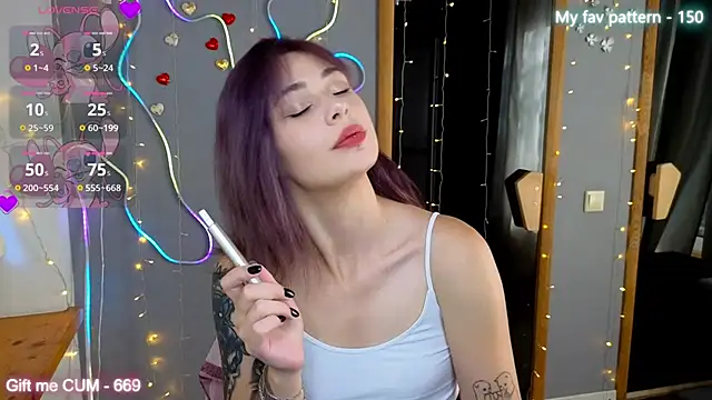 NataliMillers online show from September 13, 2025, 5:51 am