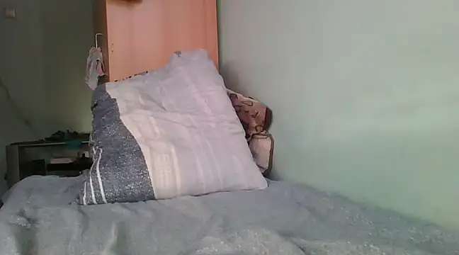 Horny208 online show from February 25, 2025, 8:14 am