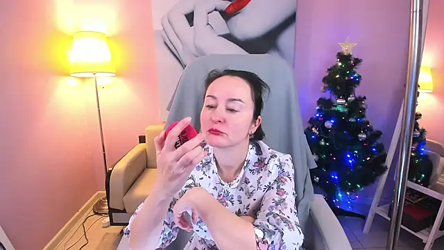 Snapshot of Ninasaaaa chatting on December 14, 2024, 5:18 am Ninasaaaa online show from December 14, 2024, 5:18 am