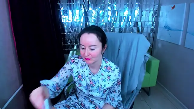 Snapshot of Ninasaaaa chatting on March 14, 2025, 8:53 am Ninasaaaa online show from March 14, 2025, 8:53 am