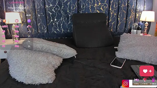 Snapshot of Sophia_Lemos chatting on November 8, 2025, 2:09 pm Sophia Lemos online show from November 8, 2025, 2:09 pm