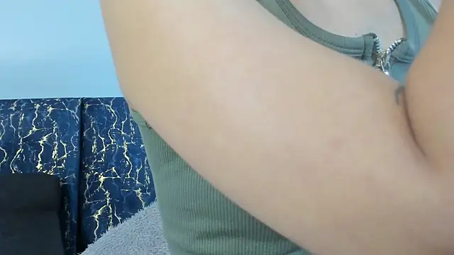 Snapshot of Sophia_Lemos chatting on October 24, 2025, 2:05 pm Sophia Lemos online show from October 24, 2025, 2:05 pm