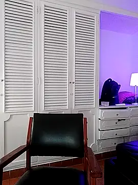 Adel Nesbiit online show from March 23, 2026, 7:47 pm