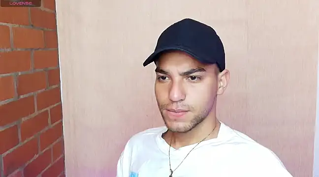 Leandro valenzuela online show from February 26, 2025, 1:22 pm