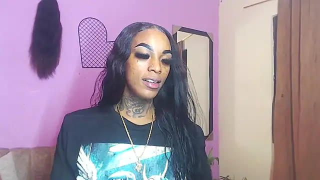 Snapshot of badgirls_cx chatting on October 8, 2025, 11:27 pm badgirls cx online show from October 8, 2025, 11:27 pm