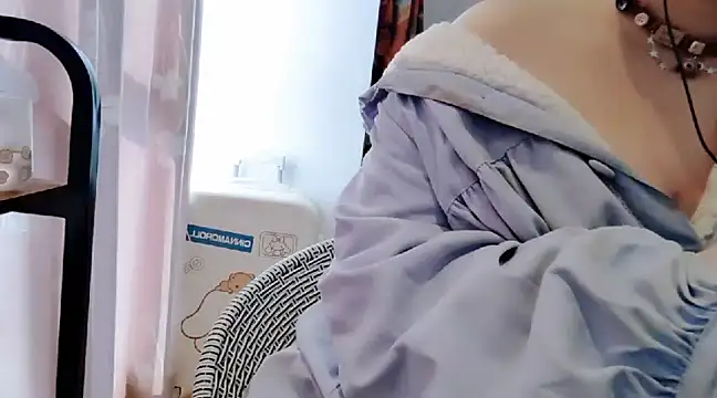 Snapshot of arena1357 chatting on December 15, 2024, 2:52 am arena1357 online show from December 15, 2024, 2:52 am