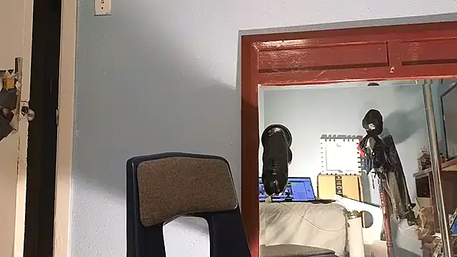 Sandrasaa online show from October 15, 2025, 7:16 am