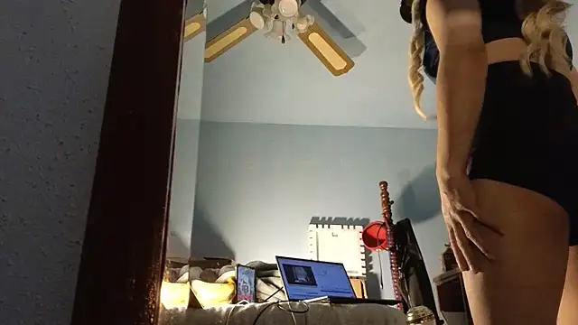 Sandrasaa online show from March 12, 2026, 10:30 am