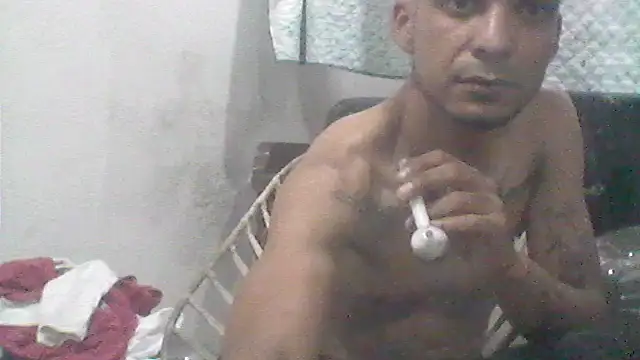 Snapshot of _Dmente_ chatting on October 15, 2025, 9:28 am Dmente online show from October 15, 2025, 9:28 am