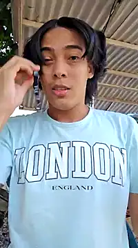 Snapshot of NickSull__ chatting on February 17, 2025, 1:00 pm NickSull online show from February 17, 2025, 1:00 pm