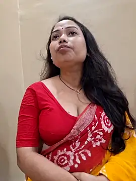 DREAM GIRL-30 online show from April 18, 2026, 7:07 pm