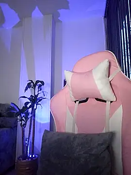 Charlee pink online show from January 5, 2025, 11:01 pm