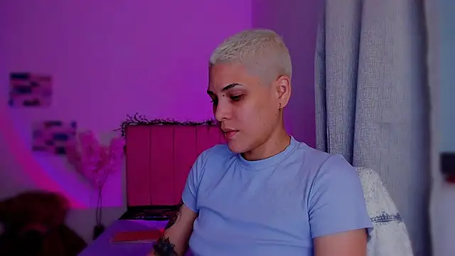 Charlee pink online show from February 27, 2026, 12:55 am