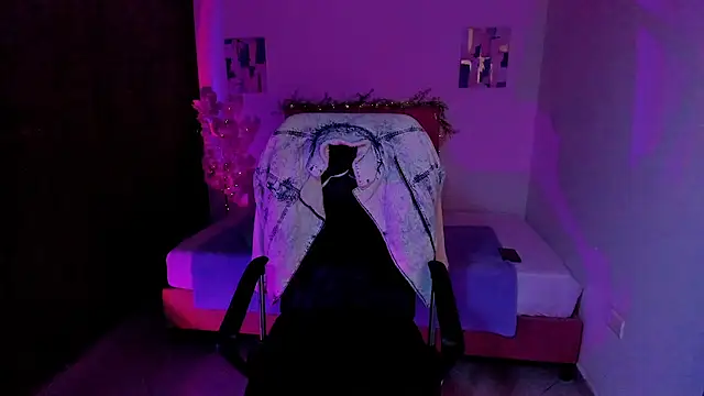 Snapshot of Charlee_pink chatting on October 10, 2025, 2:07 pm Charlee pink online show from October 10, 2025, 2:07 pm