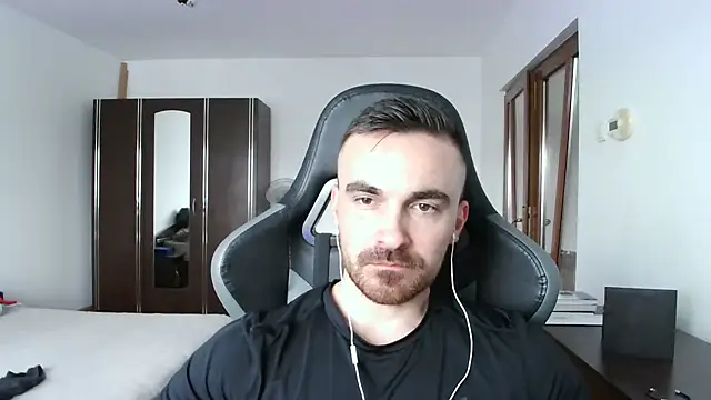 mu5clemania2 online show from December 18, 2025, 12:31 pm