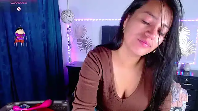 Snapshot of Julietacollins06 chatting on February 22, 2025, 1:57 pm Julietacollins06 online show from February 22, 2025, 1:57 pm