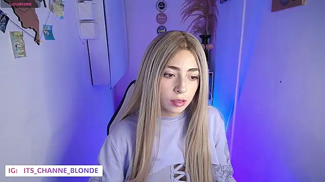 channel blonde a online show from October 21, 2025, 9:36 pm