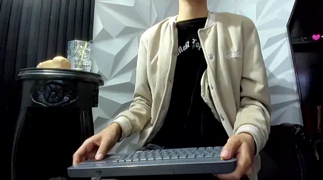 Snapshot of BrianaSchafer chatting on February 13, 2026, 4:07 pm BrianaSchafer online show from February 13, 2026, 4:07 pm