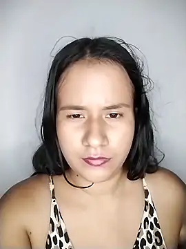 Snapshot of sol_miluna chatting on May 17, 2026, 8:14 am sol miluna online show from May 17, 2026, 8:14 am