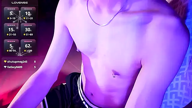 Snapshot of FEIYU001 chatting on January 6, 2025, 2:36 pm FEIYU001 online show from January 6, 2025, 2:36 pm