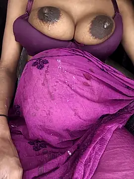 baby soni78690 online show from October 11, 2025, 6:20 pm