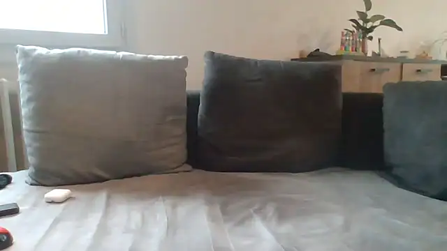 FablinoX online show from September 23, 2025, 6:53 am