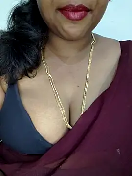 Snapshot of Sexy_Ammu_Telugu chatting on March 7, 2025, 4:00 pm Sexy Ammu Telugu online show from March 7, 2025, 4:00 pm