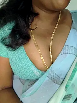 Snapshot of Sexy_Ammu_Telugu chatting on February 13, 2025, 4:17 pm Sexy Ammu Telugu online show from February 13, 2025, 4:17 pm